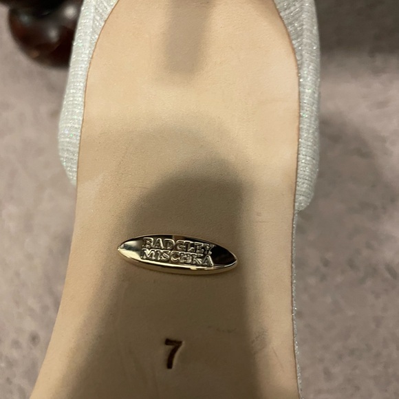 Badgley Mischka Urina heels in size 7 - Picture 4 of 8